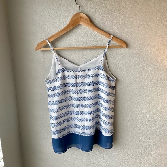 {Loft} Floral Tank - Picture 2 of 3